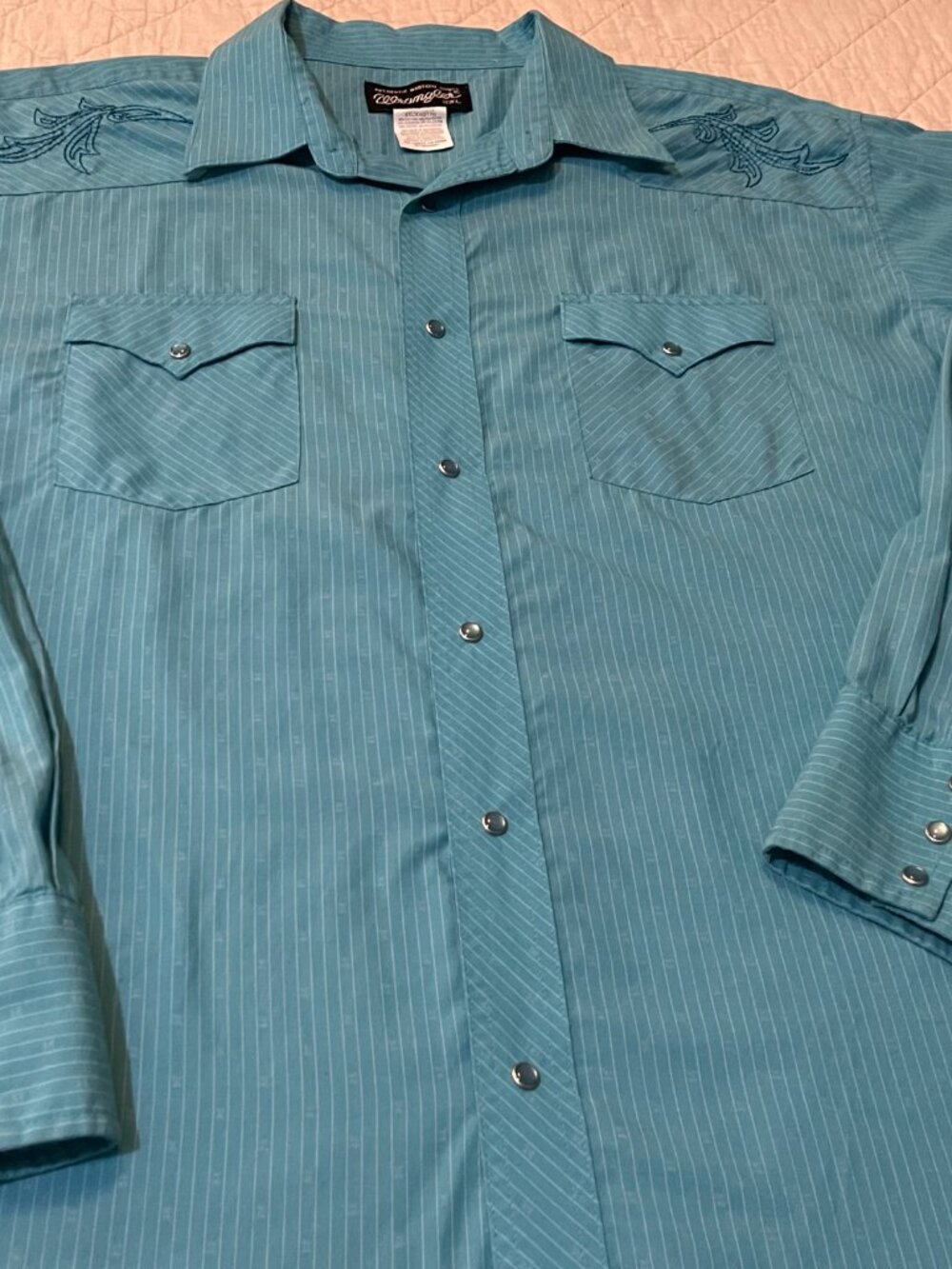Men's XXL Wrangler Aqua/White Pinstripe Pearl Snap Long Sleeve Shirt - Picture 3 of 15